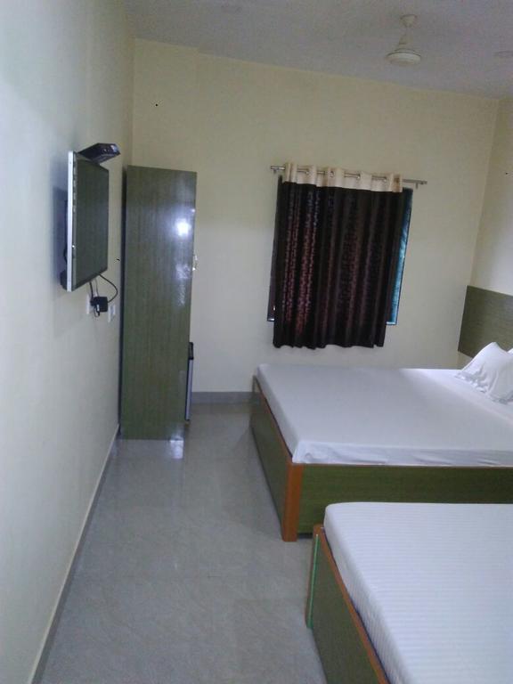 Oyo 66643 Khan Guest House Calcutta Buitenkant foto